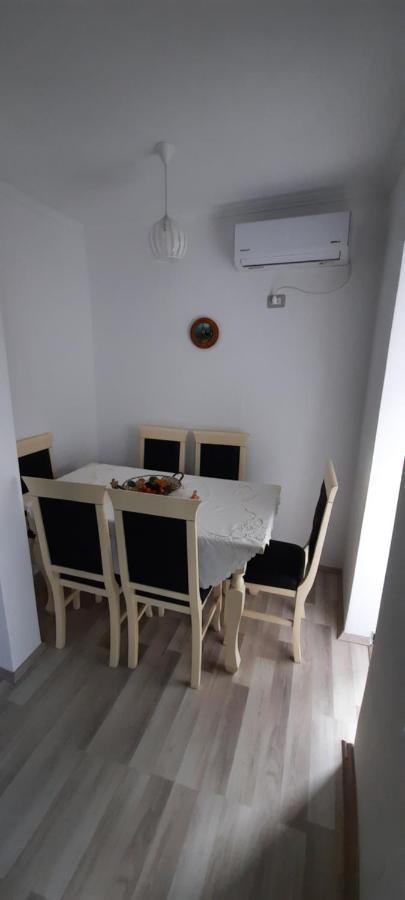 Апартаменты Apartament Clara Пермети Экстерьер фото