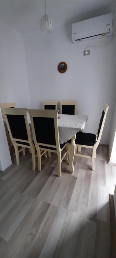 Апартаменты Apartament Clara Пермети Экстерьер фото